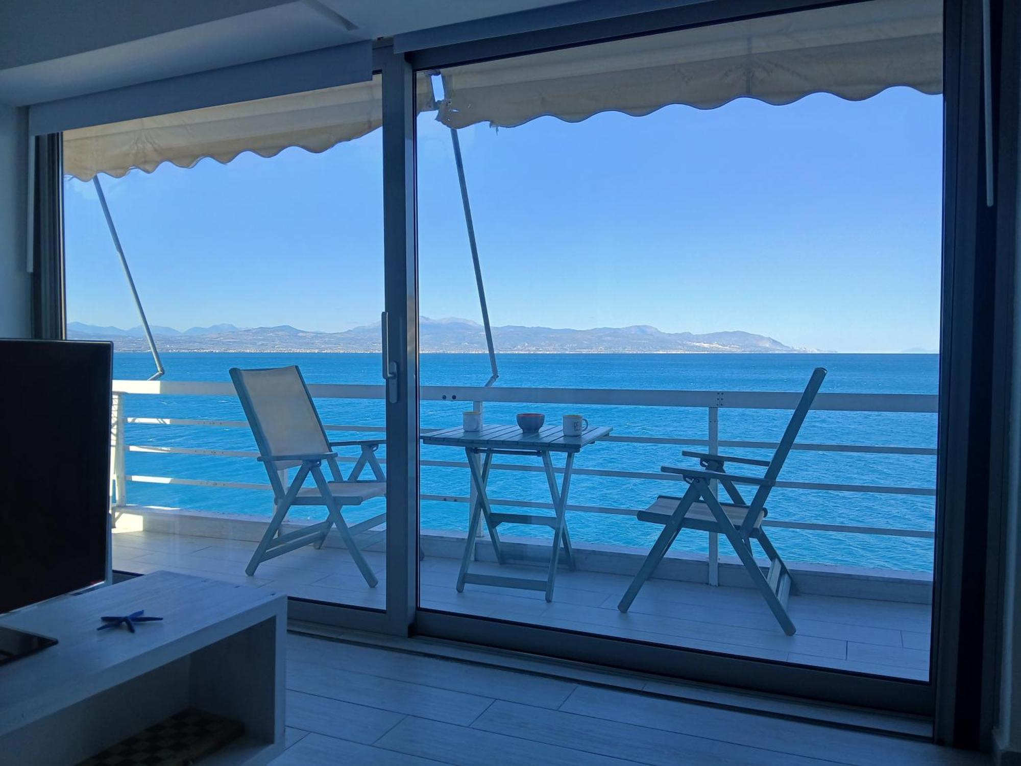 Apartamento Blue Bliss Loutráki Exterior foto